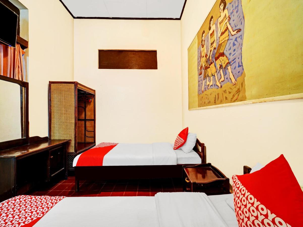 Oyo 90676 Oryza Hotel Yogyakarta Dış mekan fotoğraf