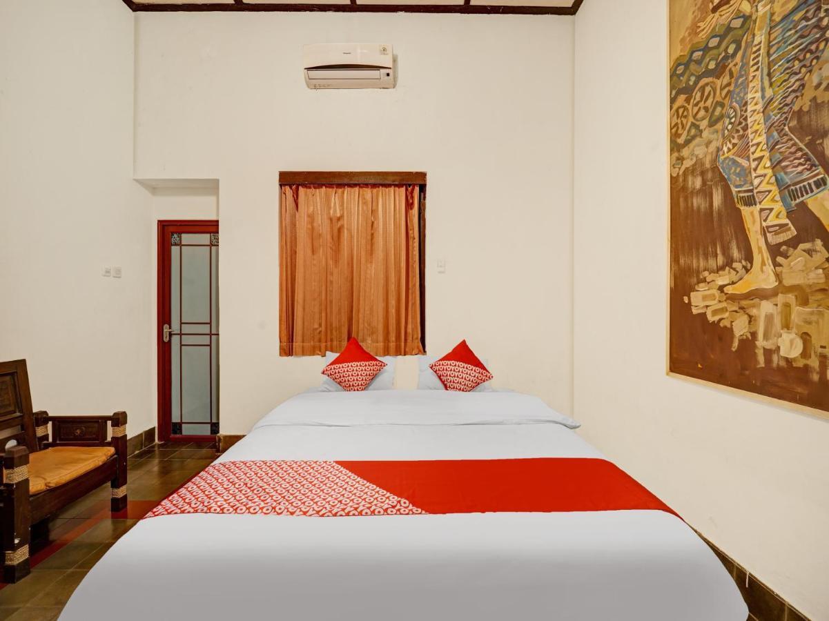 Oyo 90676 Oryza Hotel Yogyakarta Dış mekan fotoğraf
