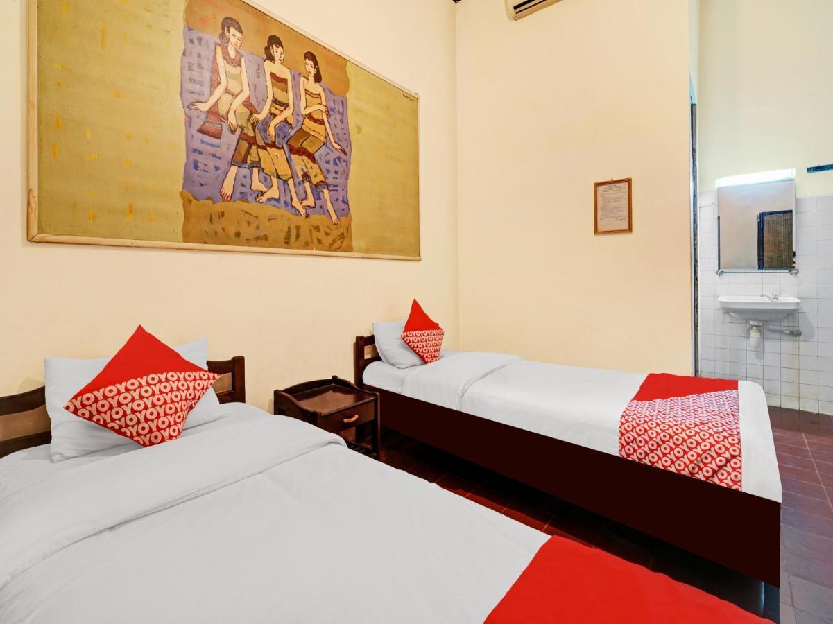Oyo 90676 Oryza Hotel Yogyakarta Dış mekan fotoğraf
